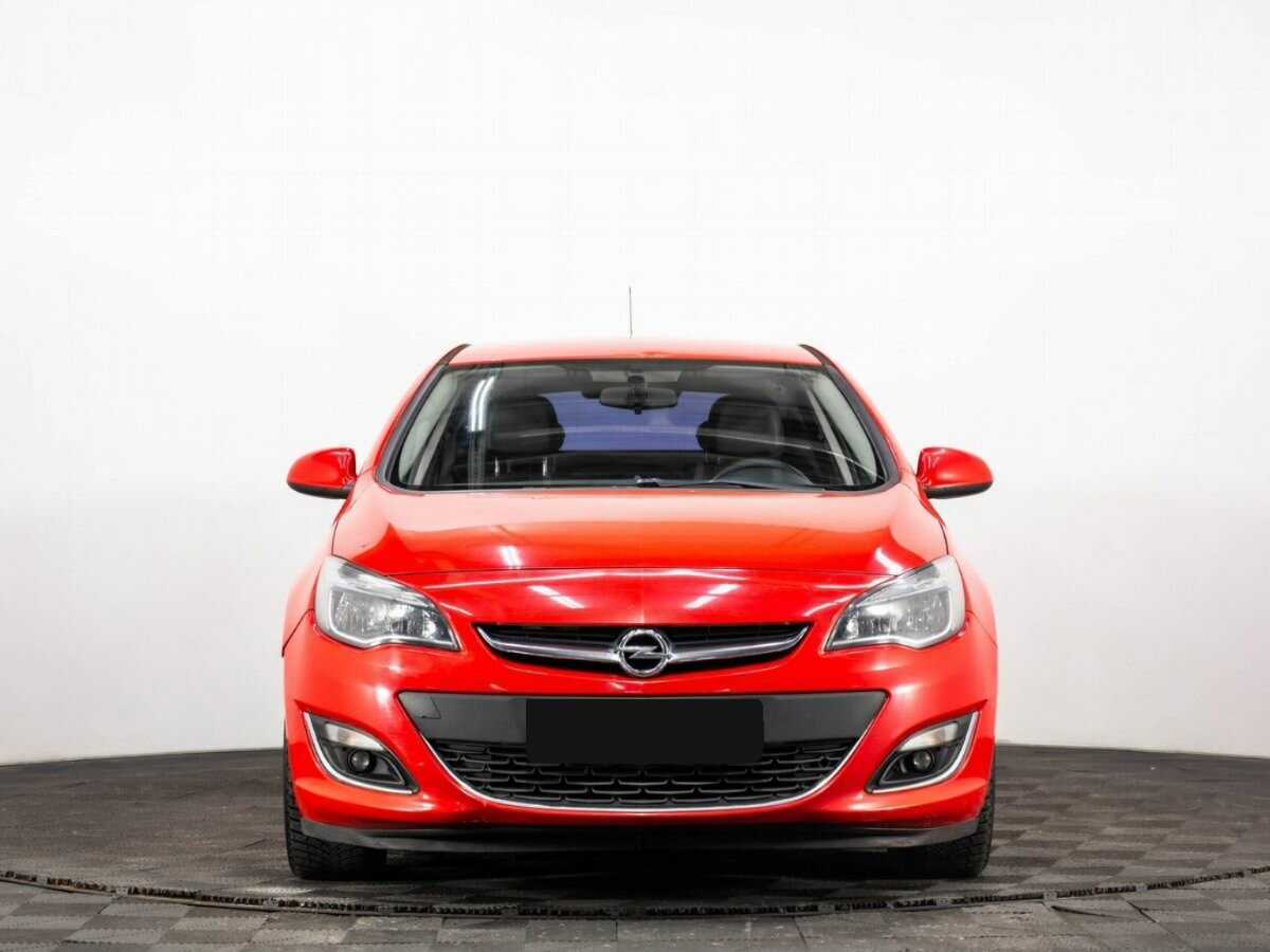 Купить Opel Astra, 2013, 121 000 км, фото №2