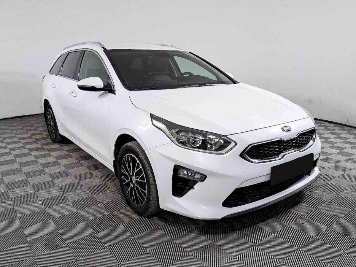 Купить Kia Ceed, 2021, 80 700 км, фото №3