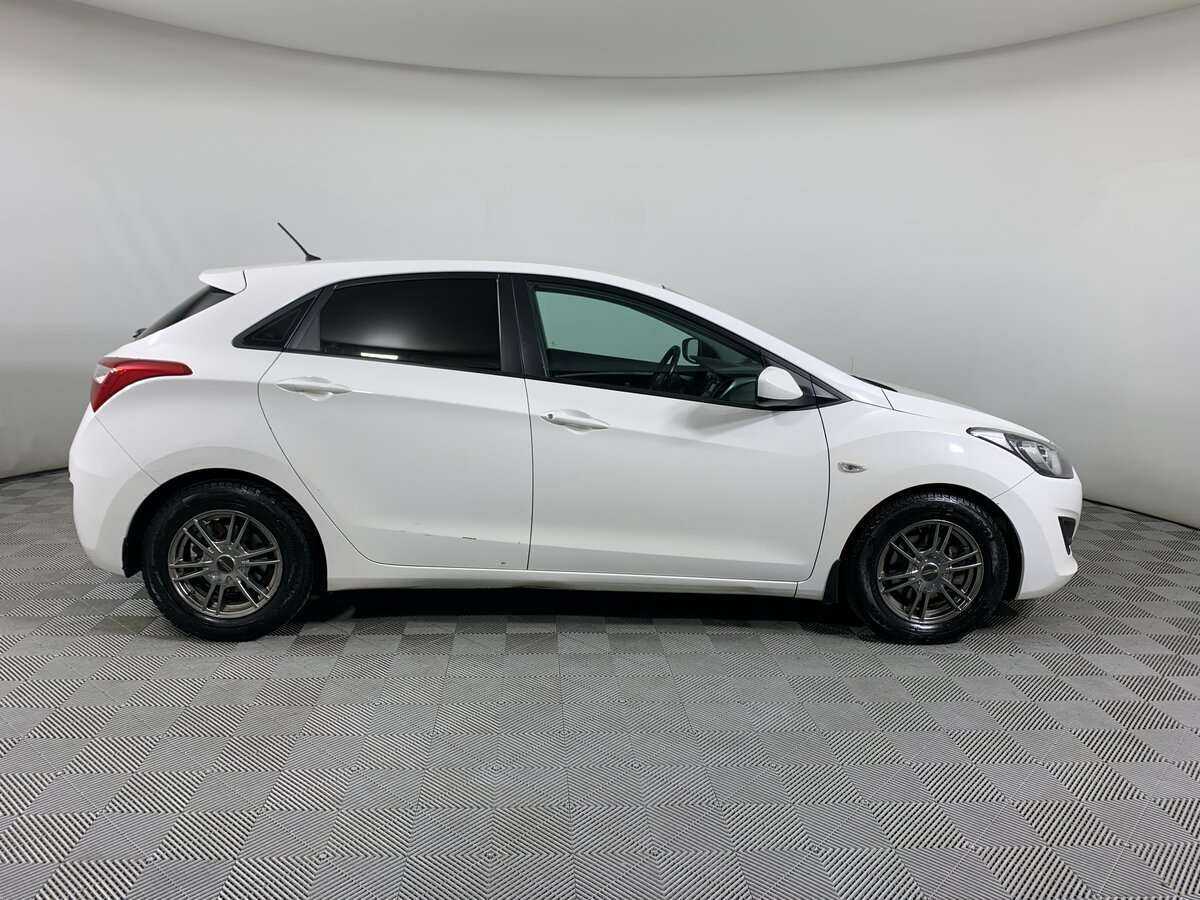 Купить Hyundai i30, 2012, 258 063 км, фото №4