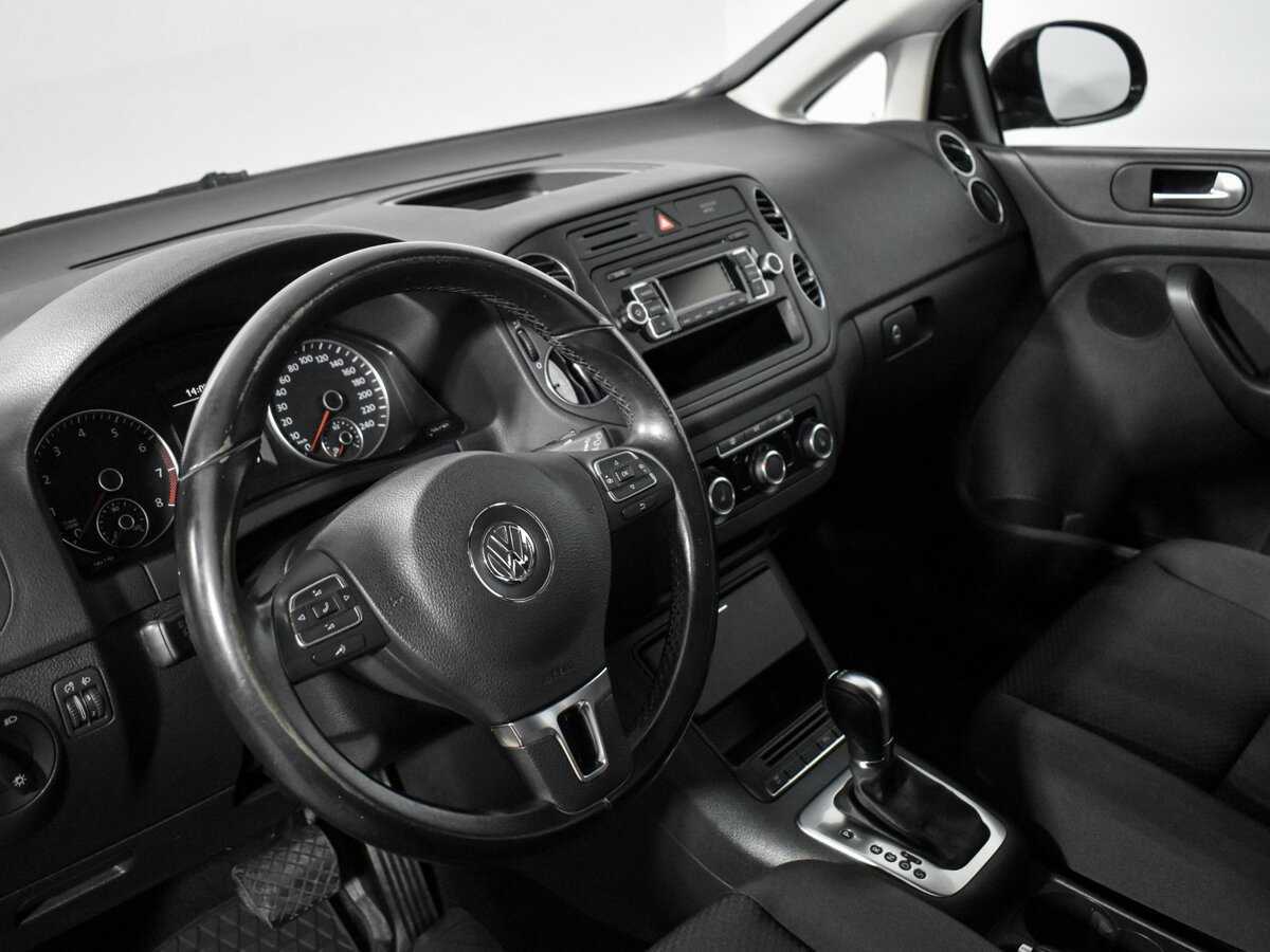 Купить Volkswagen Golf Plus, 2013, 114 765 км, фото №9