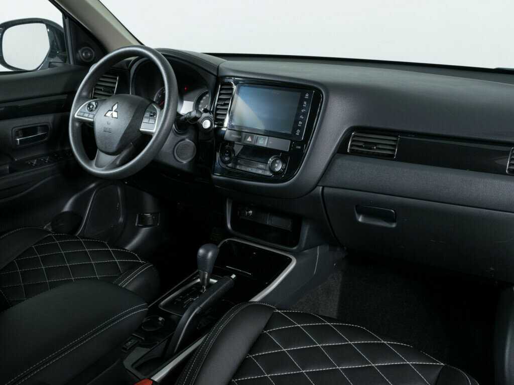 Купить Mitsubishi Outlander, 2022, 15 700 км, фото №8
