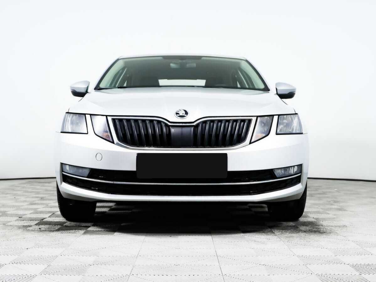 Купить Skoda Octavia, 2018, 121 000 км, фото №2