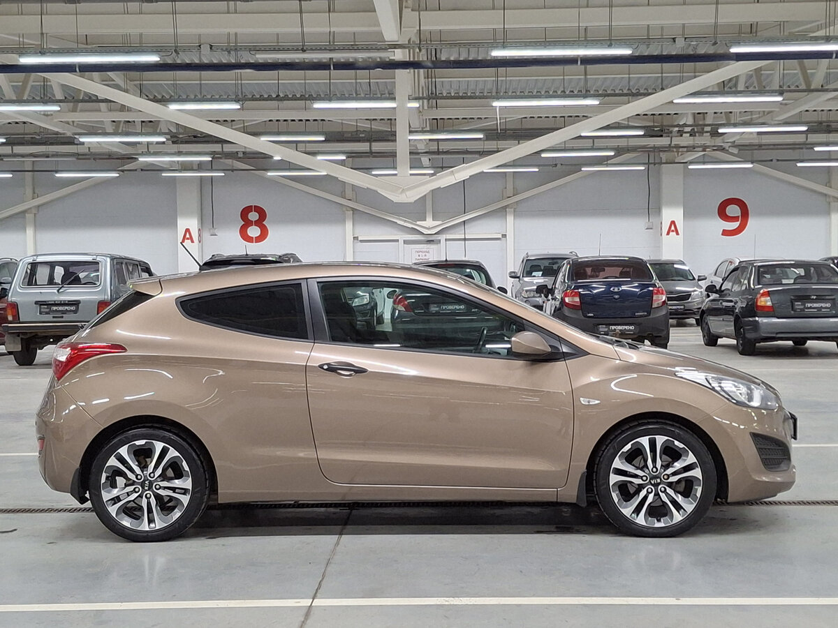 Купить Hyundai i30 II, 2013, 196 060 км, фото №4