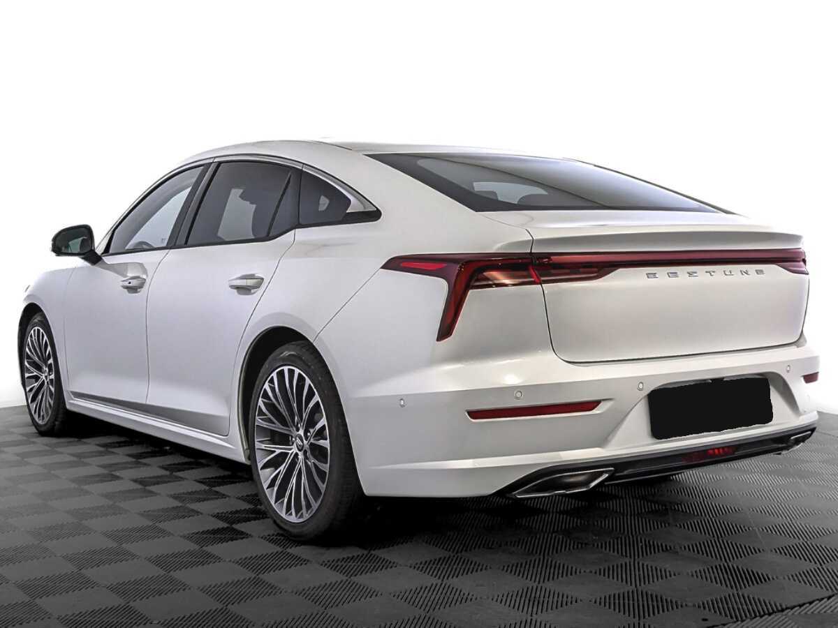 Купить FAW Bestune B70, 2023, 17 355 км, фото №7