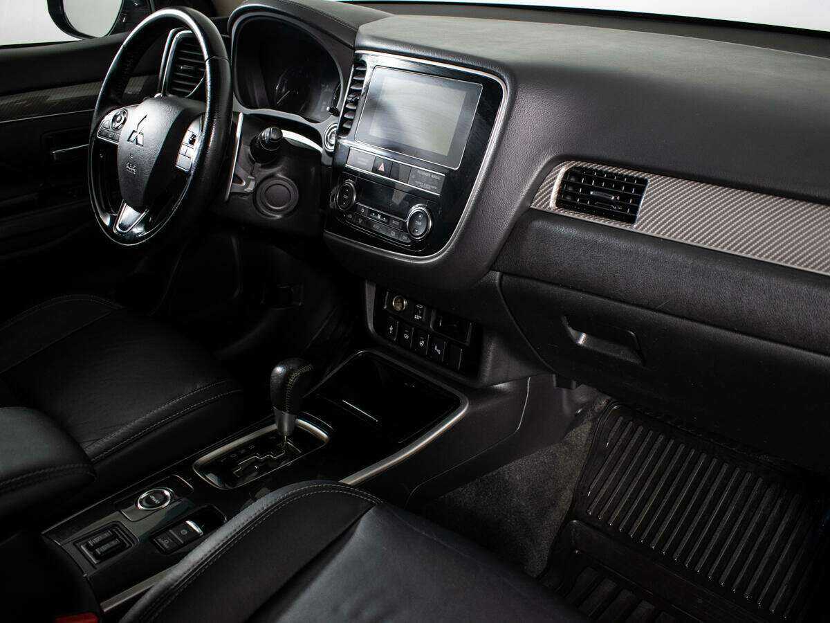 Купить Mitsubishi Outlander, 2018, 113 000 км, фото №6