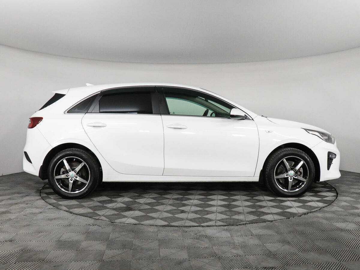 Купить Kia Ceed, 2019, 172 917 км, фото №3