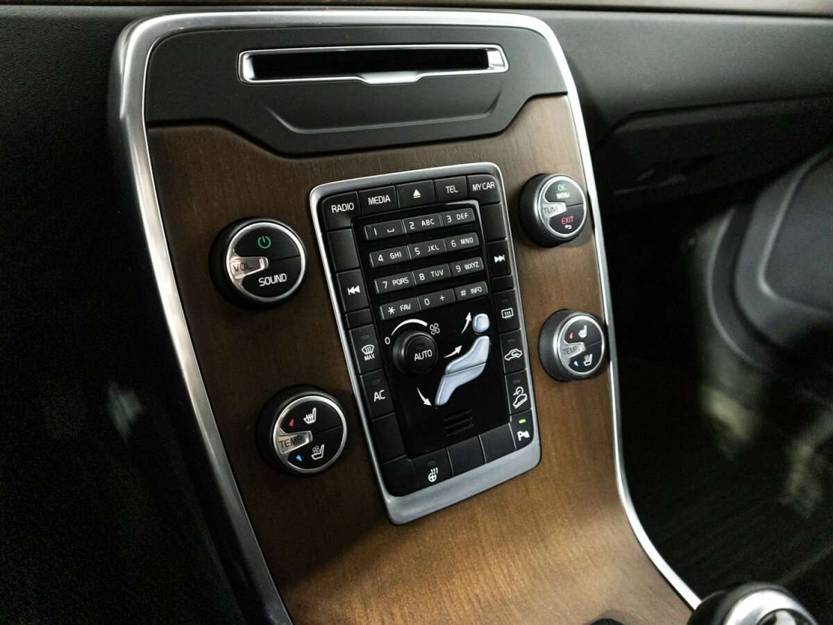 Купить Volvo XC70, 2014, 230 111 км, фото №19