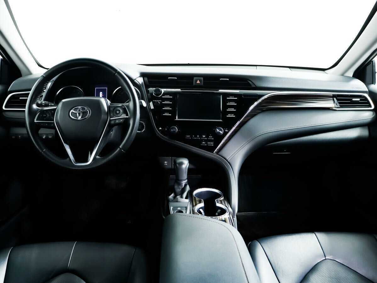 Купить Toyota Camry, 2020, 52 490 км, фото №9