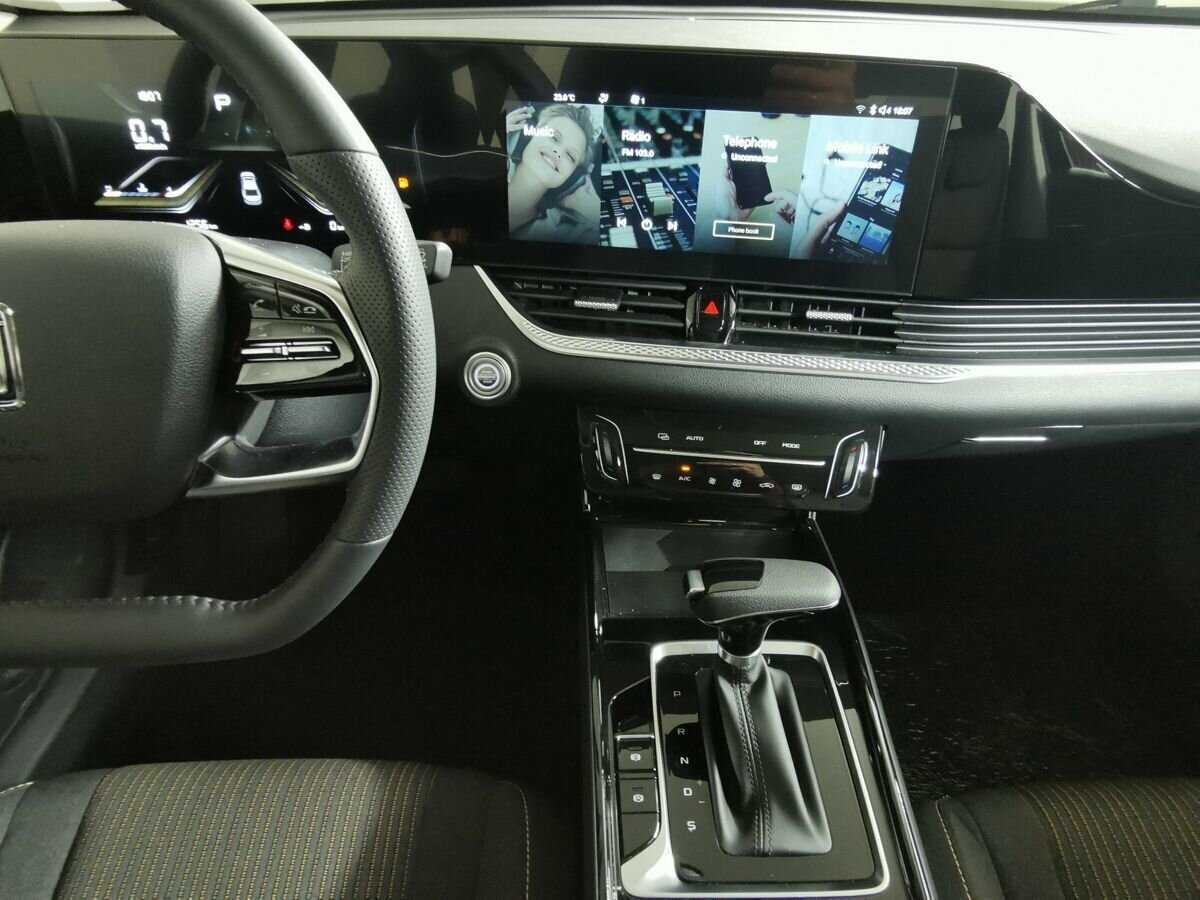 Купить FAW Bestune B70, 2023, 1 255 км, фото №11