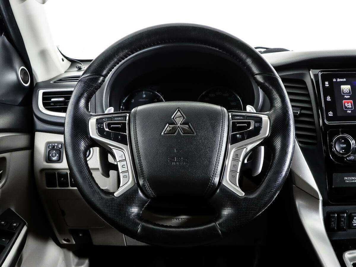 Купить Mitsubishi Pajero Sport, 2017, 140 000 км, фото №16