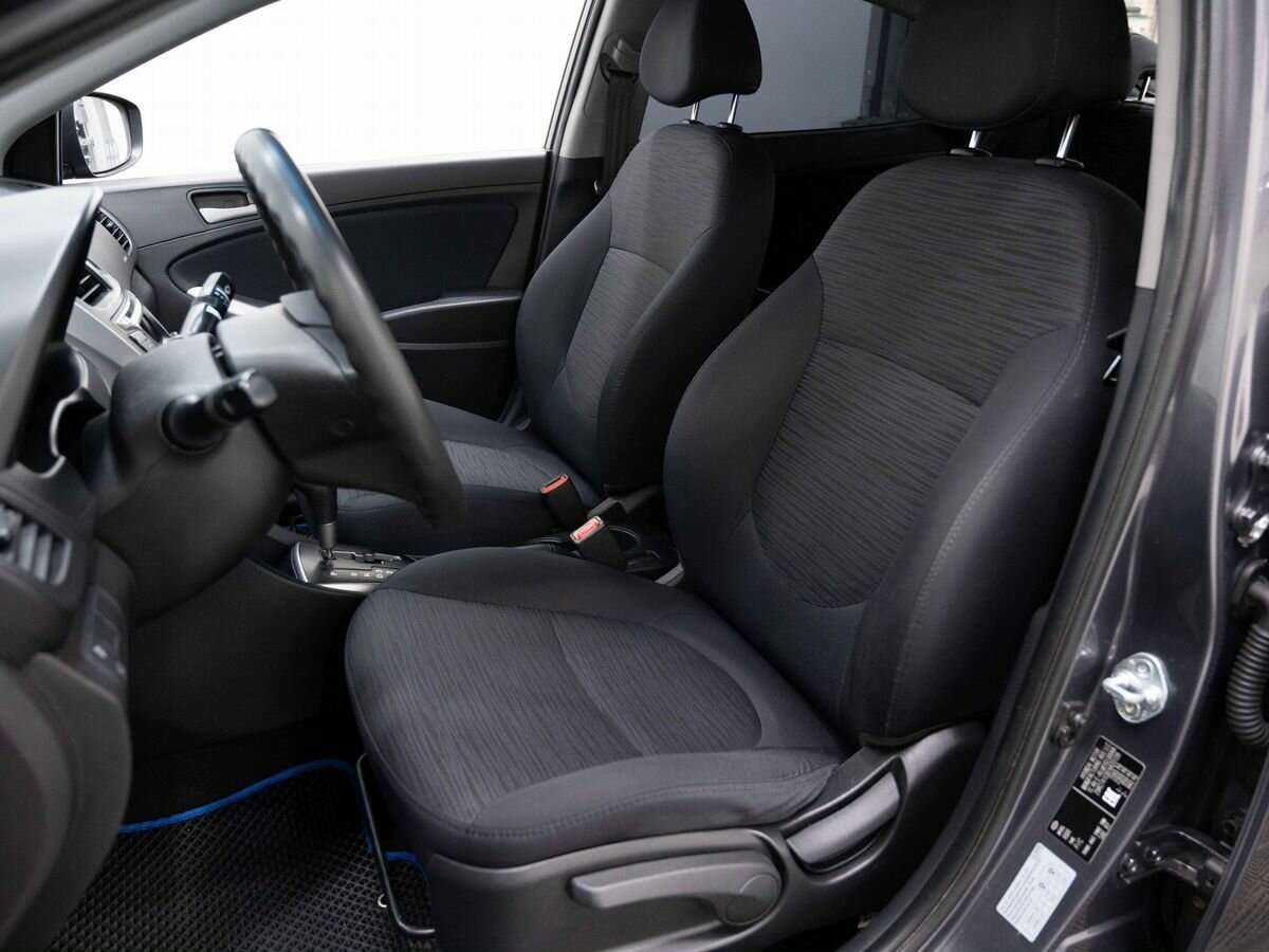 Купить Hyundai Solaris, 2015, 205 000 км, фото №10