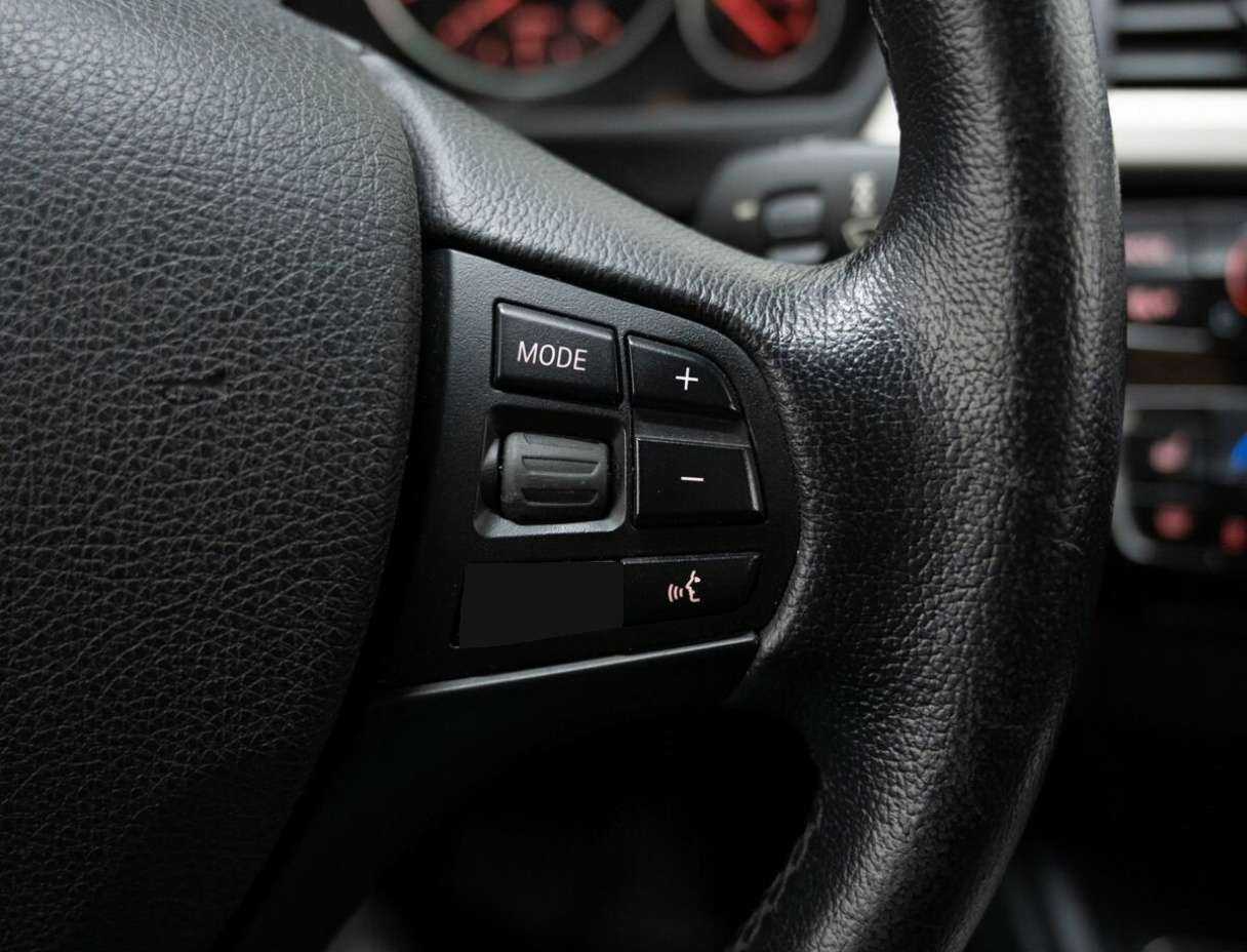 Купить BMW 3 серии 320i, 2015, 133 632 км, фото №19