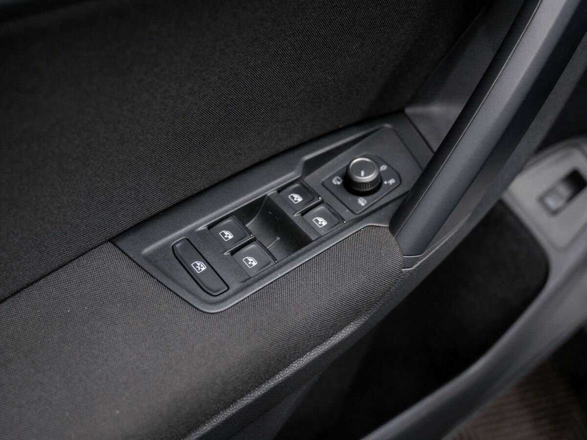 Купить Volkswagen Tiguan, 2019, 113 978 км, фото №18