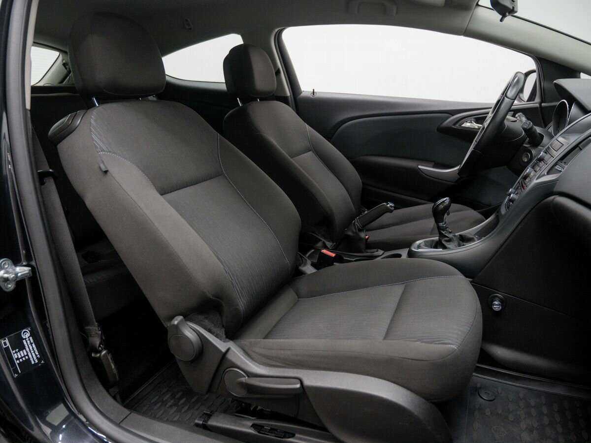 Купить Opel Astra GTC, 2013, 107 500 км, фото №7