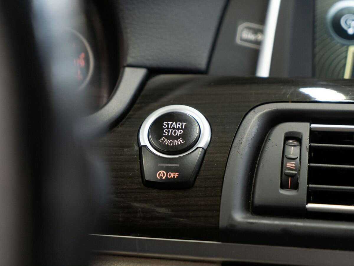 Купить BMW 5 серии 535i xDrive, 2012, 115 270 км, фото №11