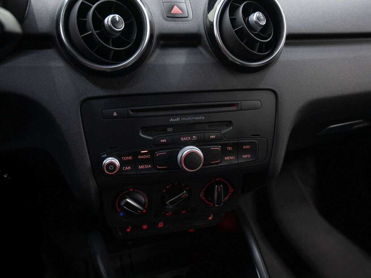 Купить Audi A1, 2012, 174 000 км, фото №15