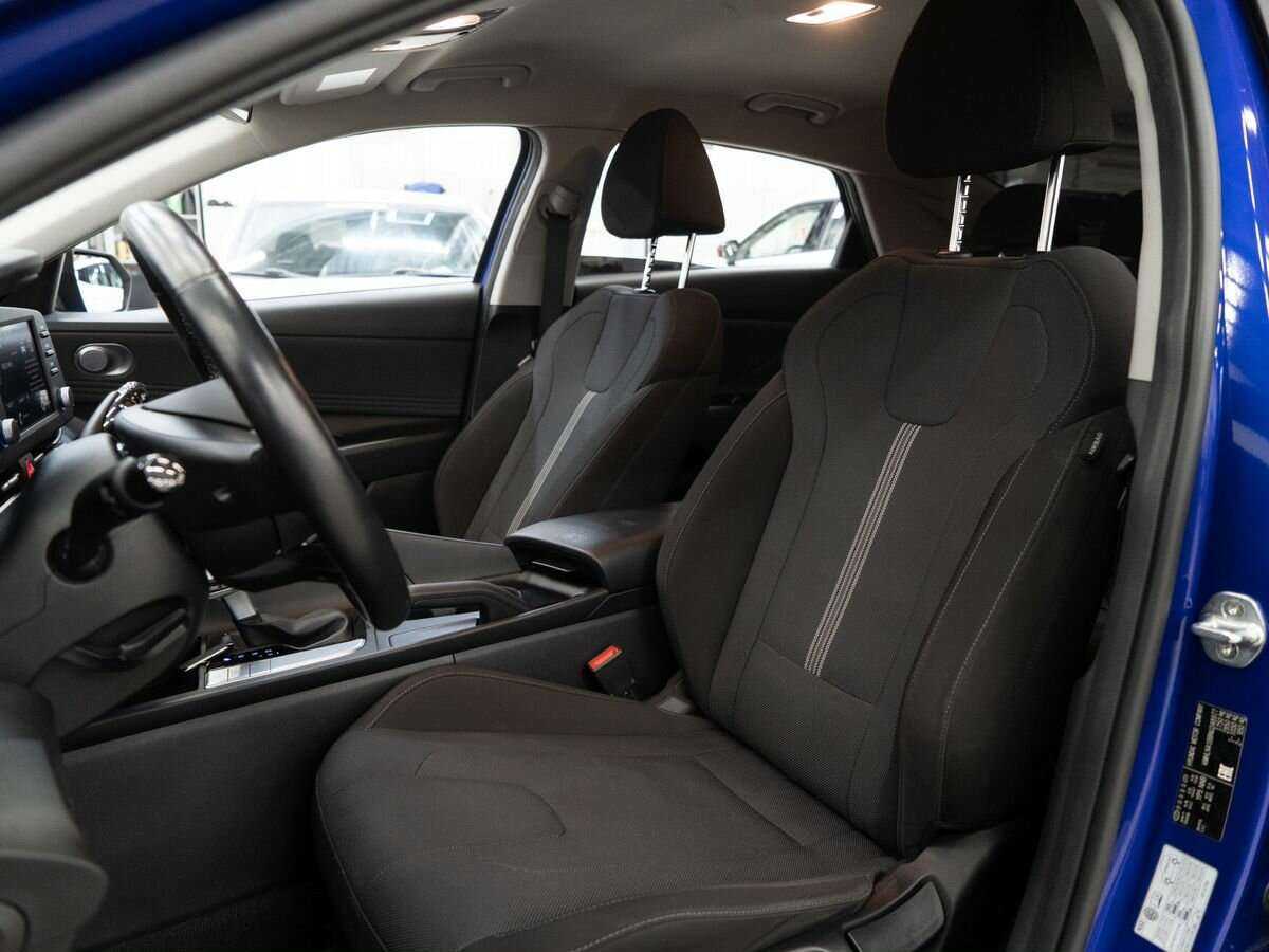Купить Hyundai Elantra, 2021, 10 000 км, фото №7