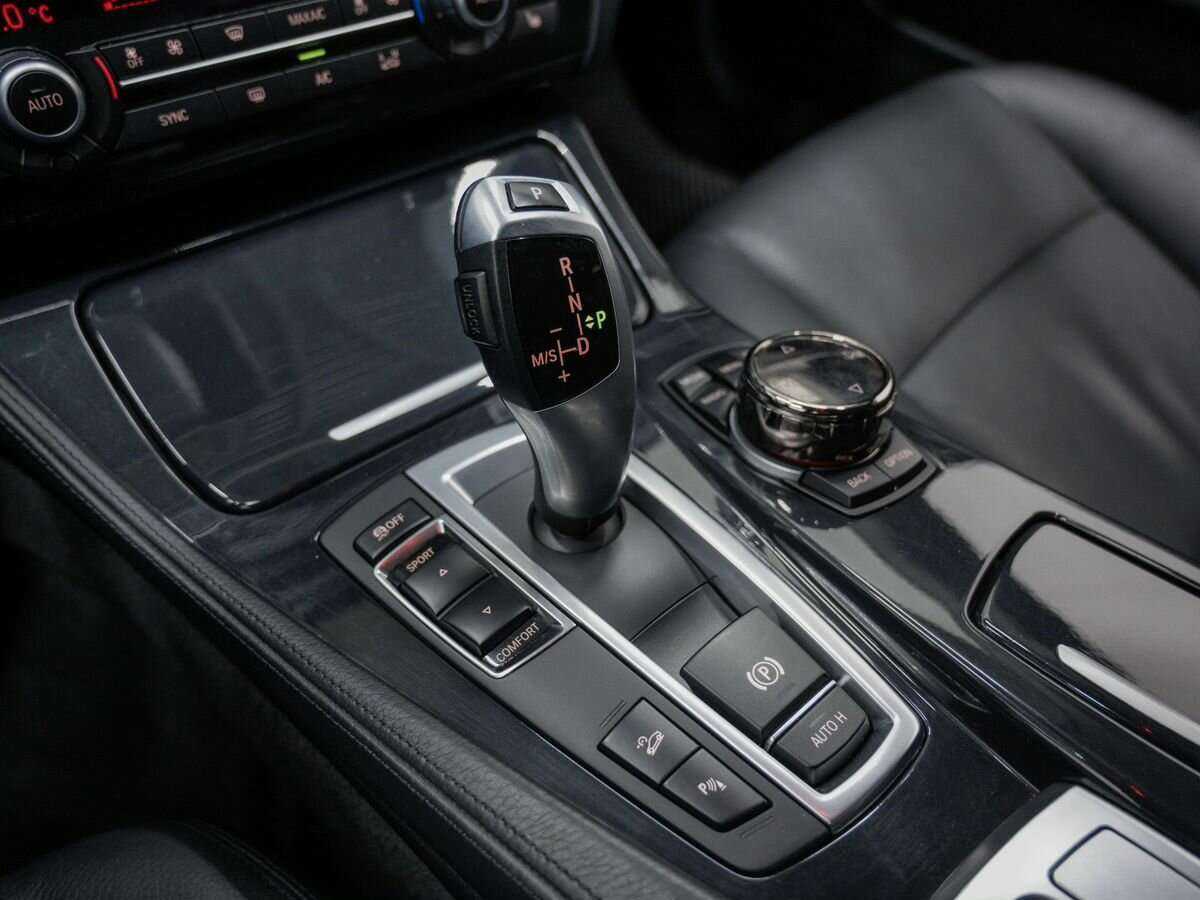 Купить BMW 5 серии 528i xDrive, 2013, 191 920 км, фото №18