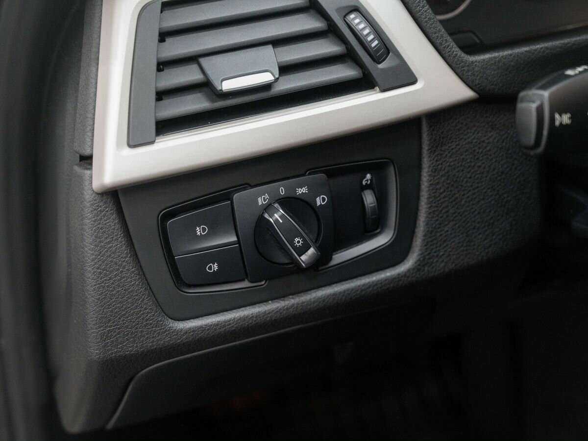 Купить BMW 3 серии 316i, 2014, 89 968 км, фото №16