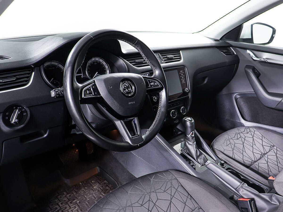 Купить Skoda Octavia, 2020, 49 874 км, фото №12