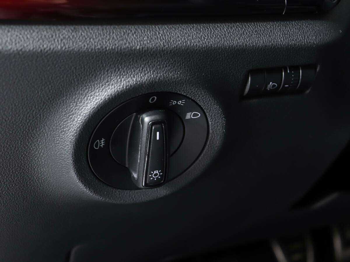 Купить Volkswagen Polo, 2021, 40 816 км, фото №18