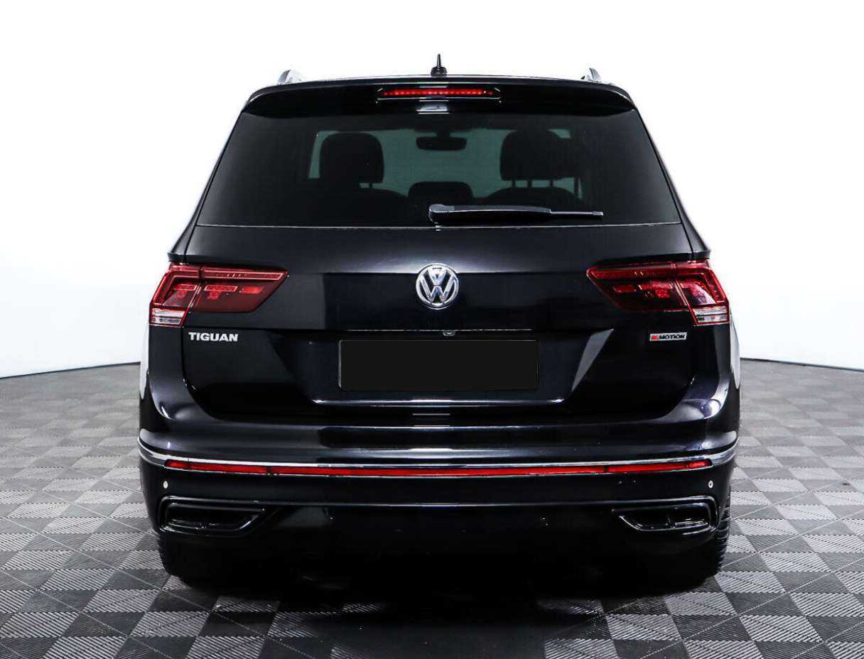 Купить Volkswagen Tiguan, 2018, 152 845 км, фото №6