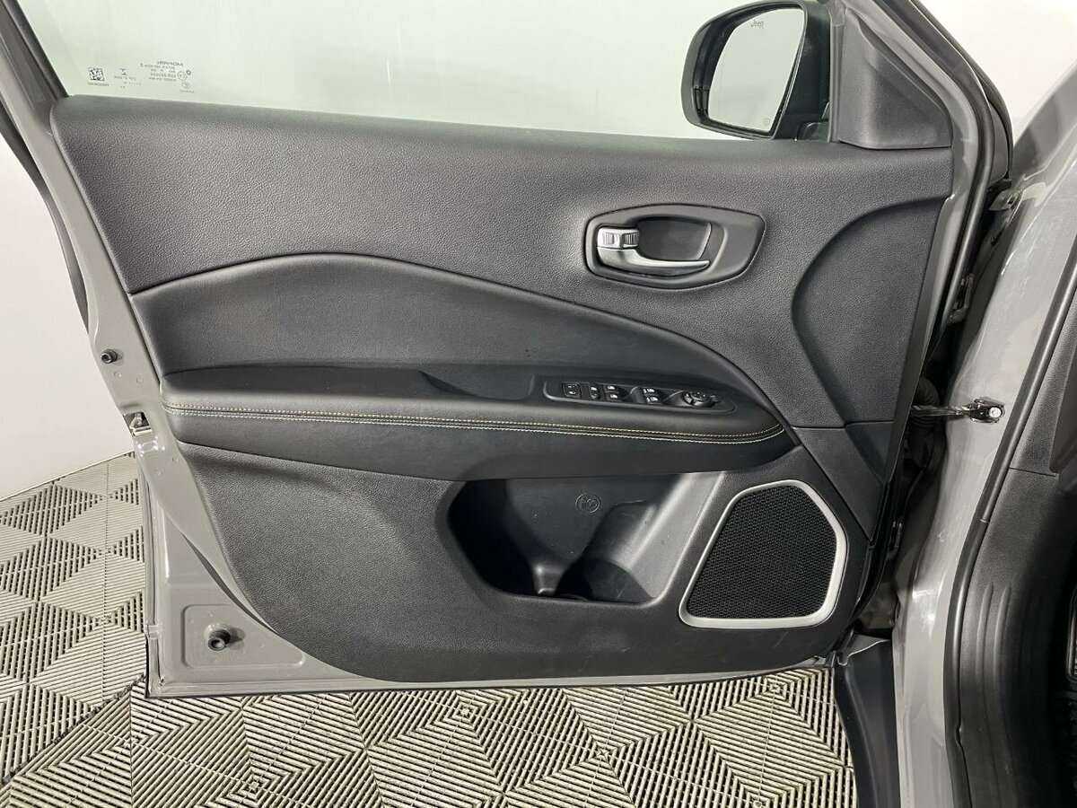 Купить Jeep Compass, 2019, 87 774 км, фото №8