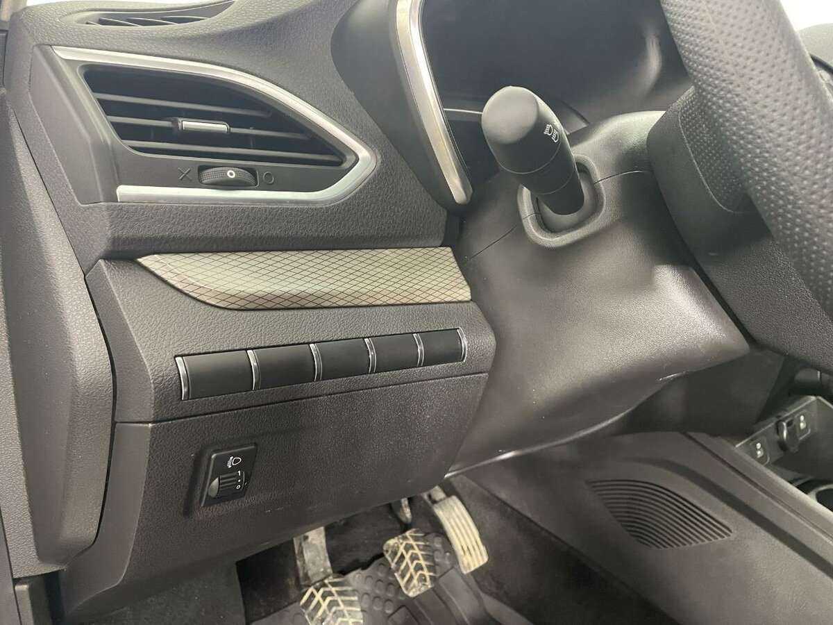 Купить Lada (ВАЗ) Vesta SW, 2023, 25 345 км, фото №9