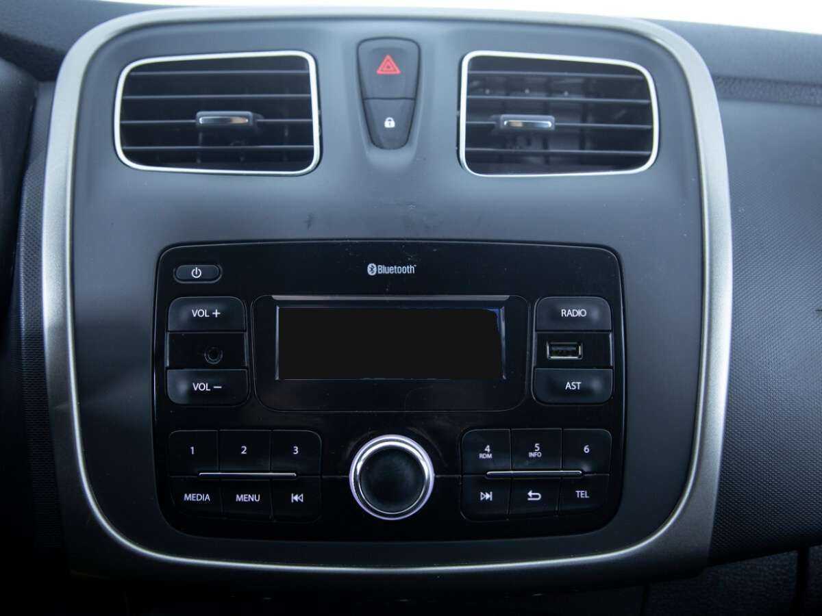 Купить Renault Logan Stepway, 2019, 73 365 км, фото №16