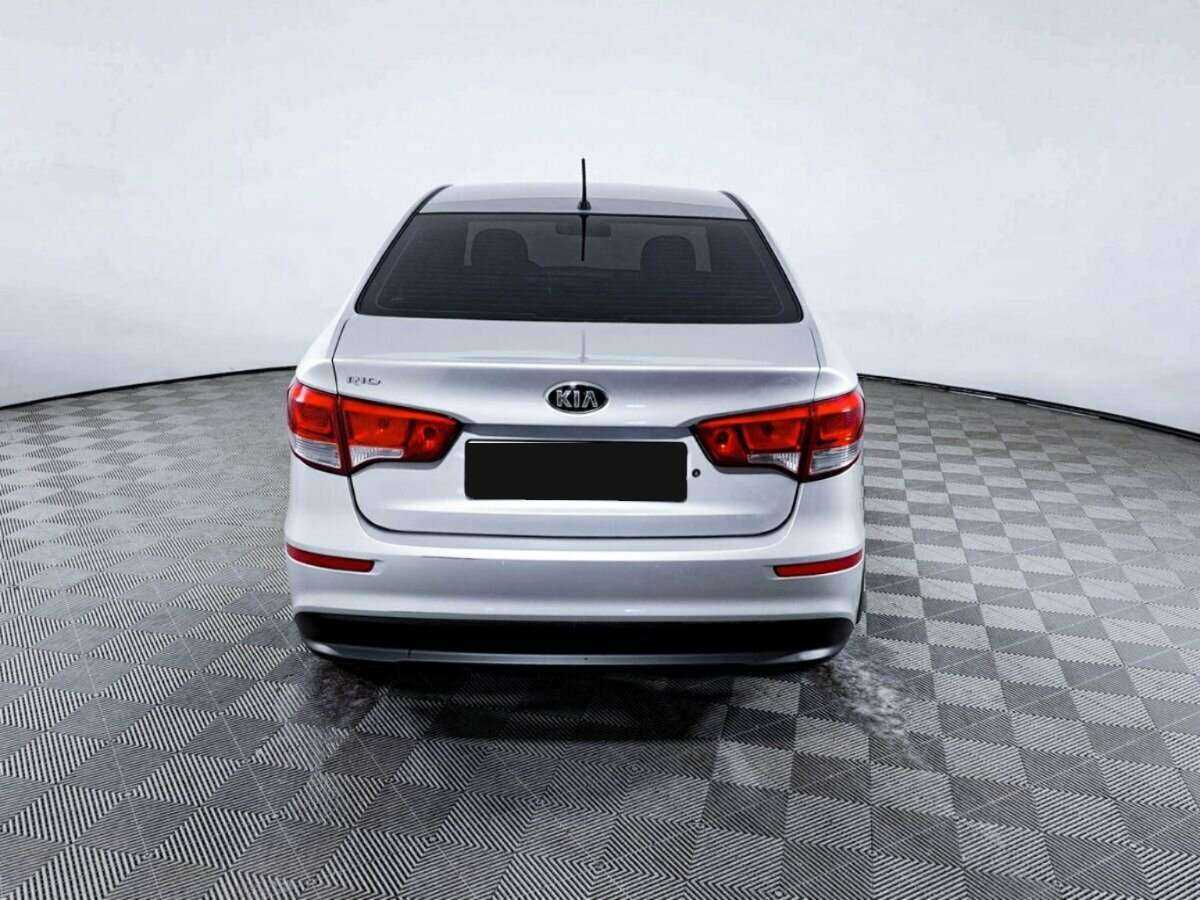 Купить Kia Rio, 2015, 181 238 км, фото №6