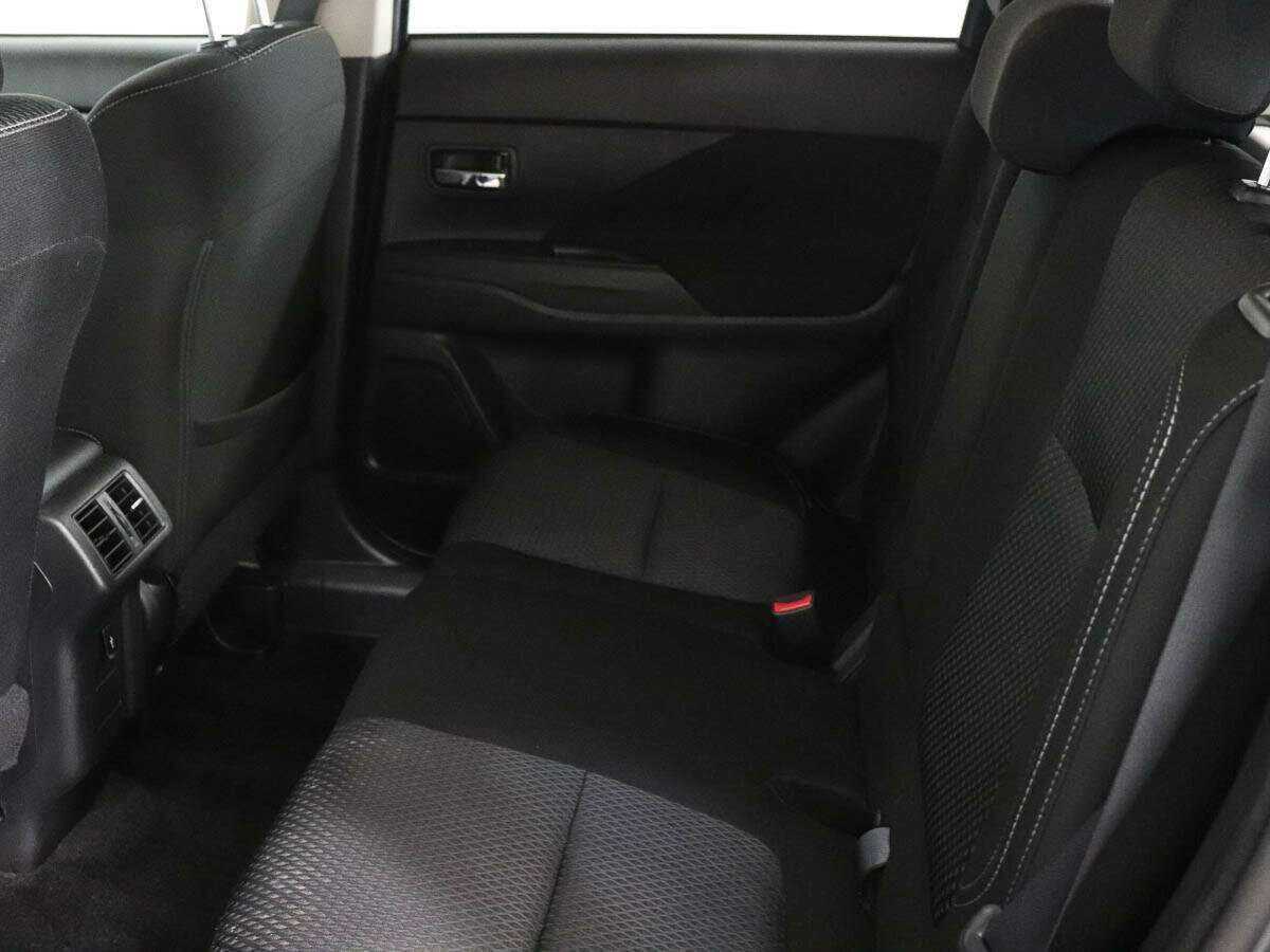 Купить Mitsubishi Outlander, 2018, 142 656 км, фото №9