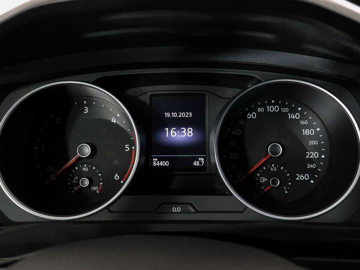 Купить Volkswagen Tiguan, 2017, 84 352 км, фото №9