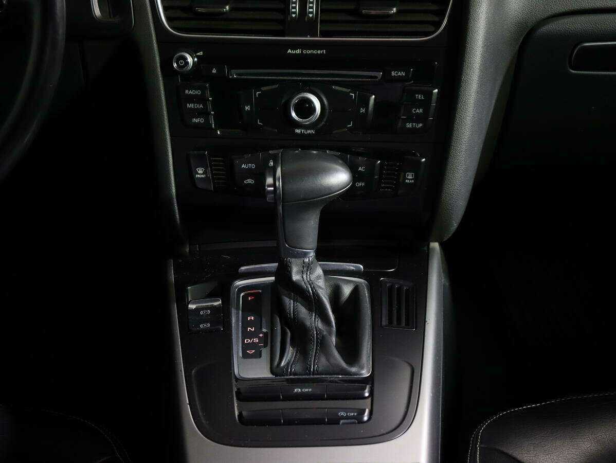 Купить Audi A4, 2012, 182 500 км, фото №13