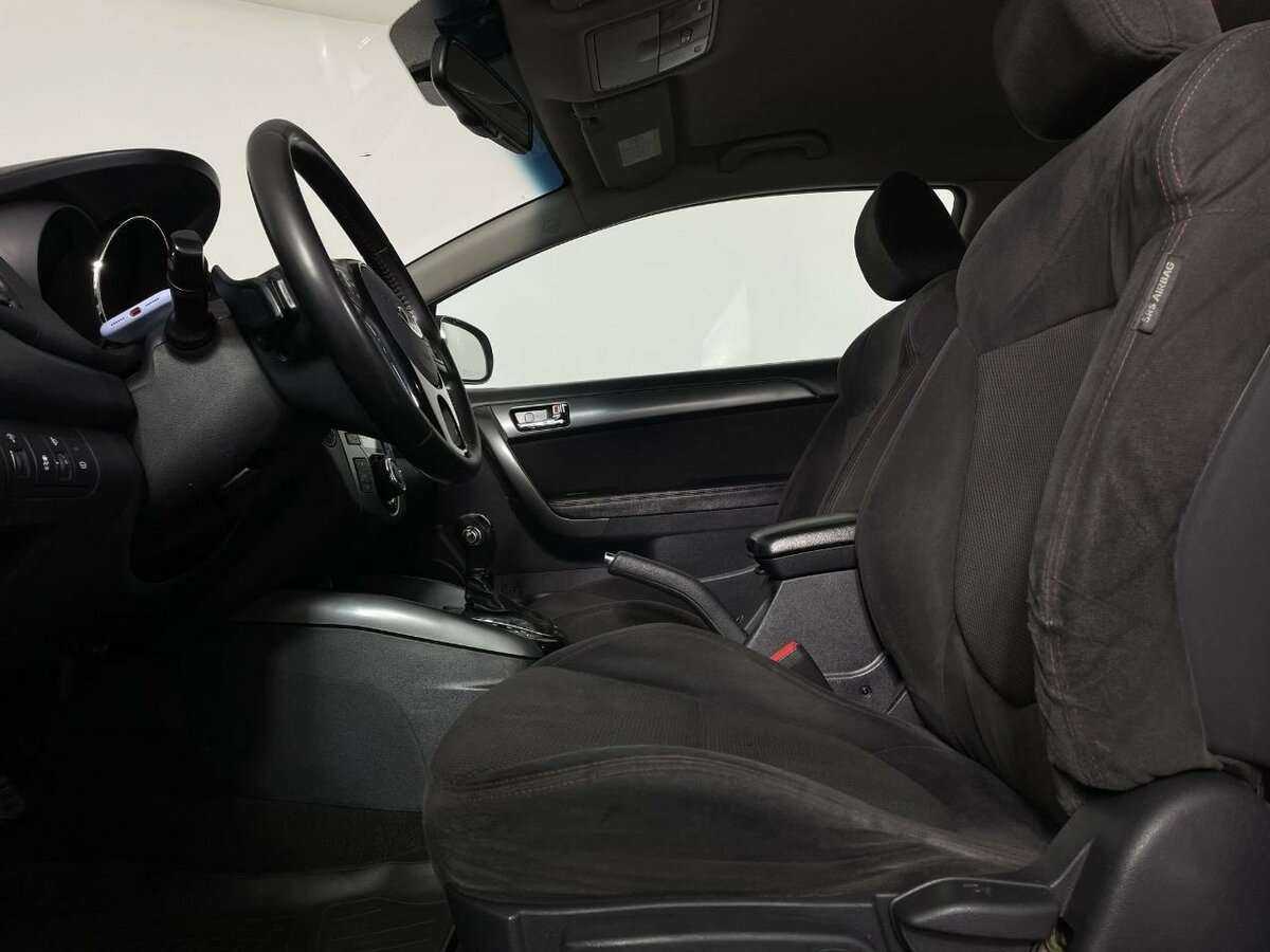Купить Kia Cerato Koup, 2012, 231 803 км, фото №9