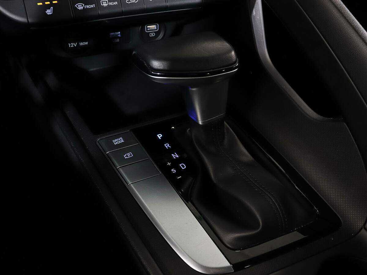 Купить Hyundai Elantra, 2021, 56 100 км, фото №16