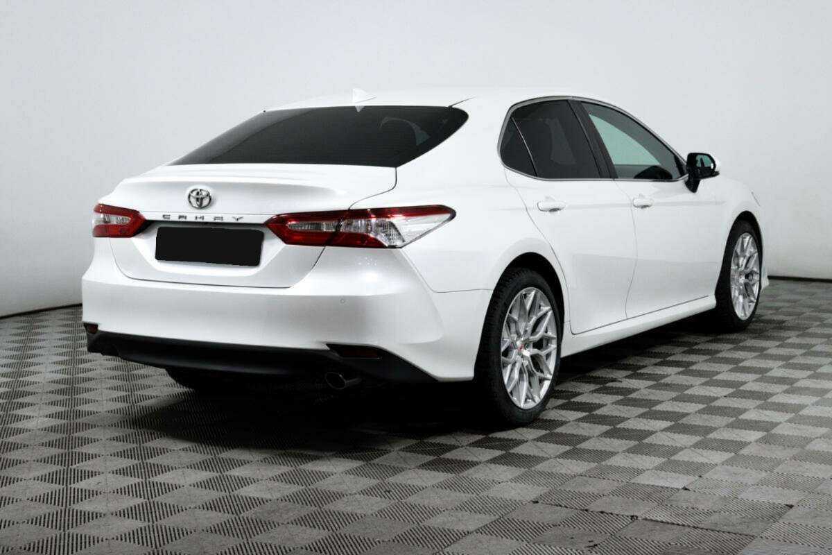 Купить Toyota Camry, 2019, 59 812 км, фото №5