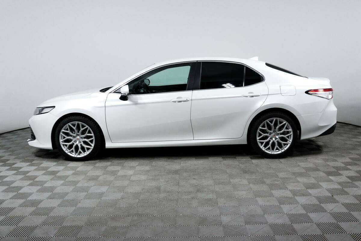 Купить Toyota Camry, 2019, 59 812 км, фото №8