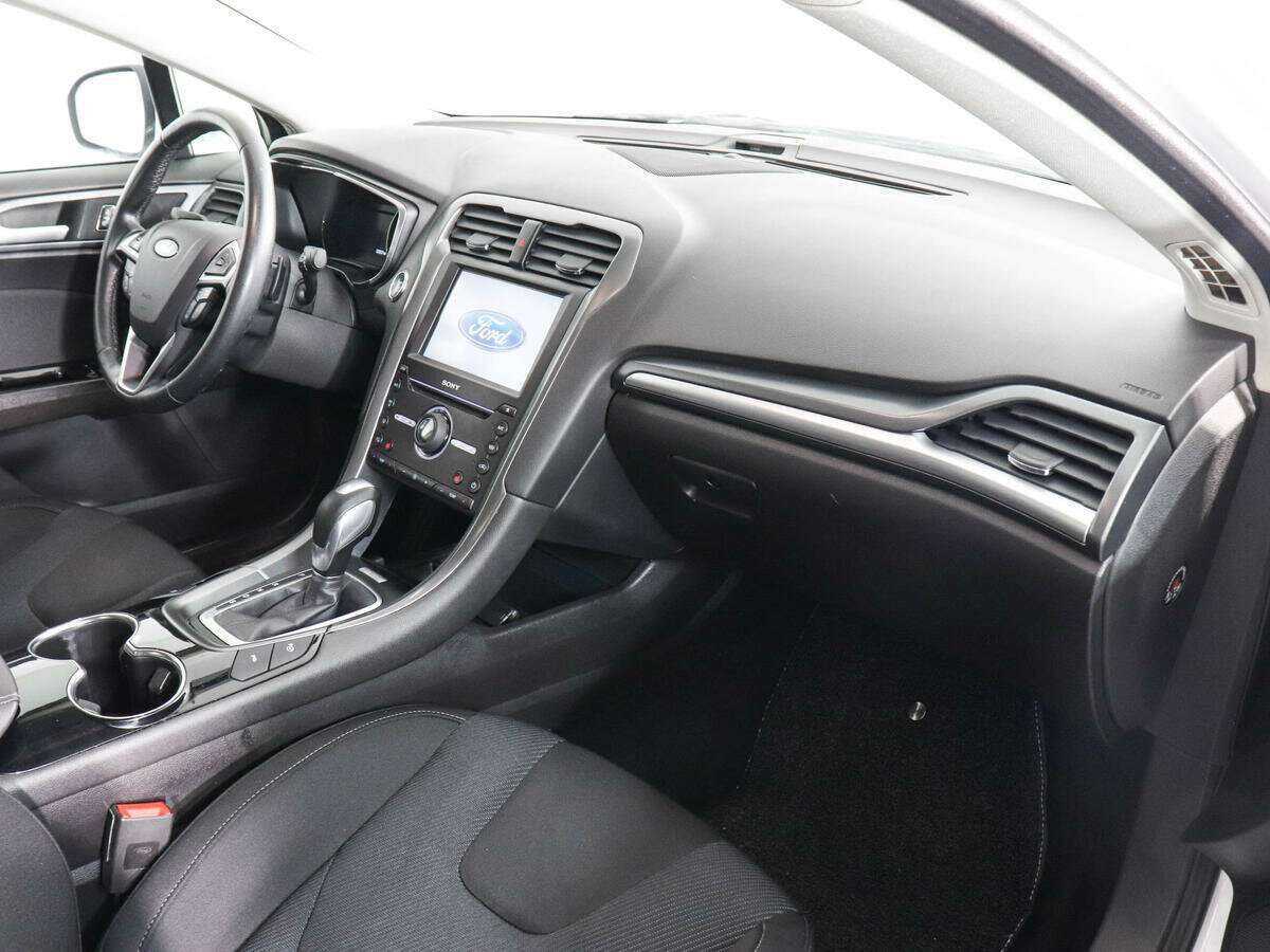 Купить Ford Mondeo, 2016, 235 825 км, фото №9