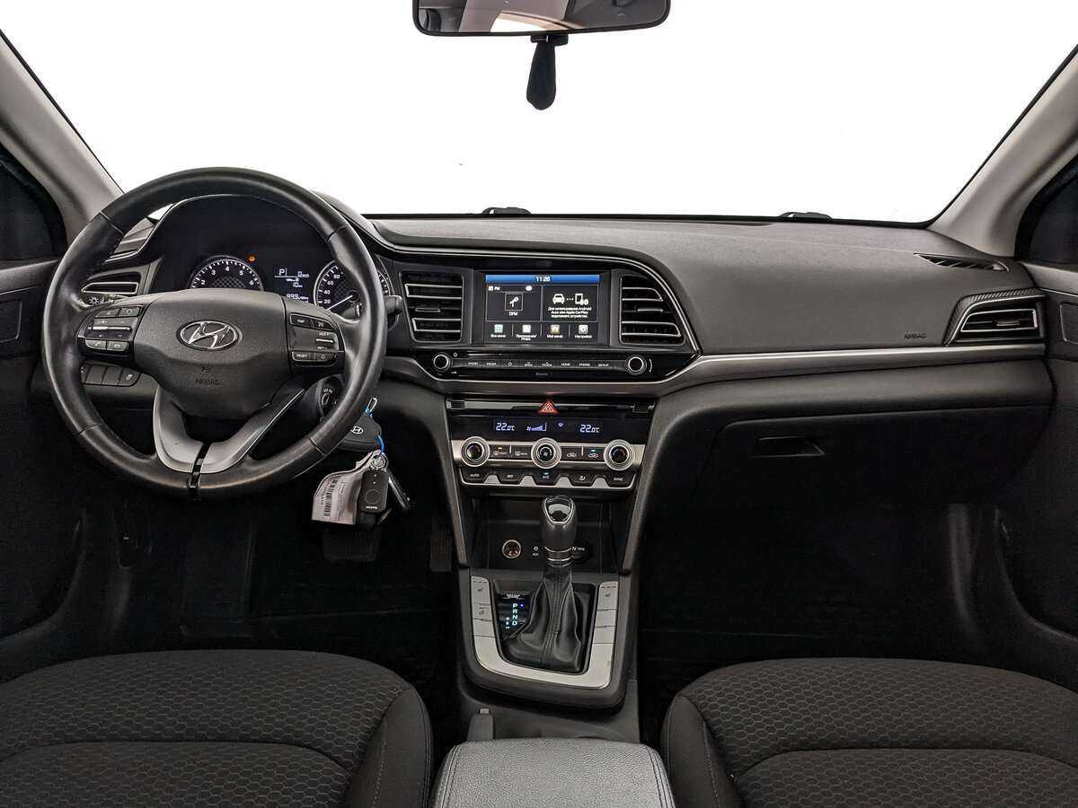 Купить Hyundai Elantra, 2020, 114 361 км, фото №10
