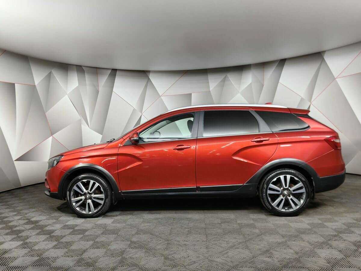 Купить Lada (ВАЗ) Vesta SW Cross, 2019, 72 275 км, фото №5