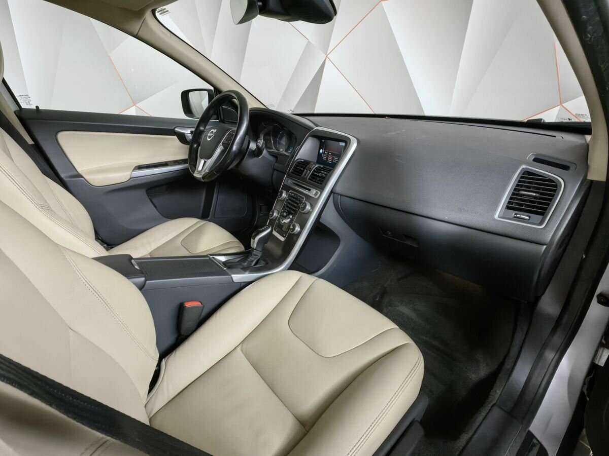 Купить Volvo XC60, 2014, 120 754 км, фото №9