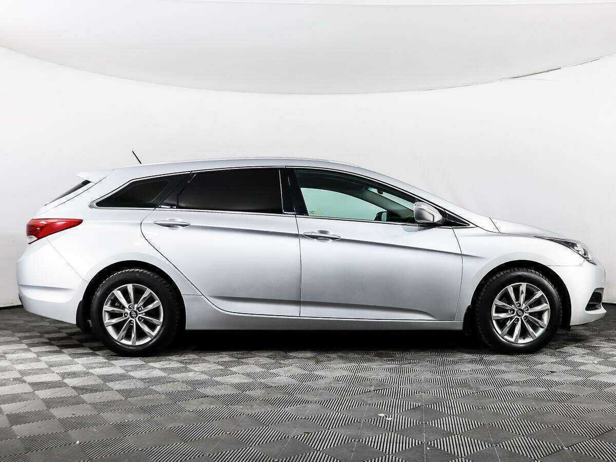 Купить Hyundai i40, 2016, 165 711 км, фото №4