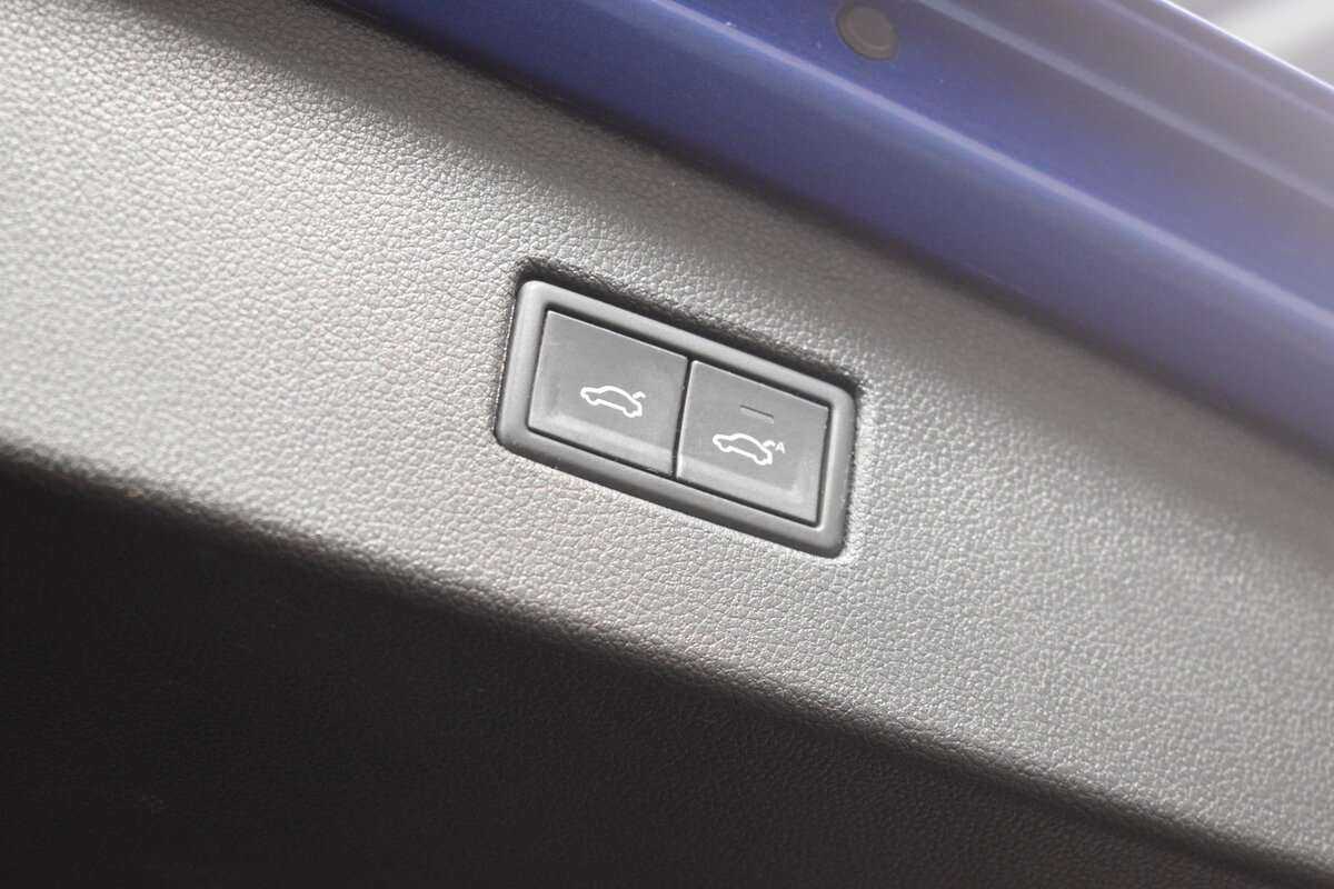 Купить Volkswagen Tiguan, 2018, 105 283 км, фото №7