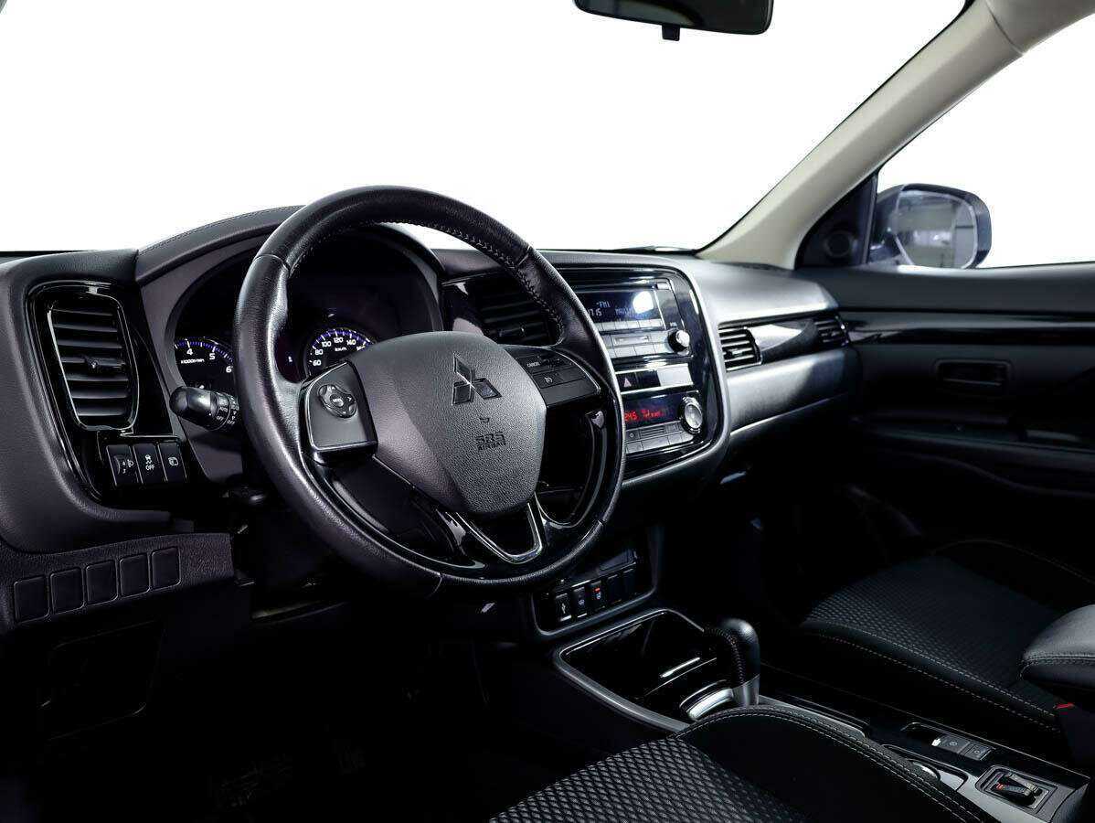 Купить Mitsubishi Outlander, 2018, 94 398 км, фото №11