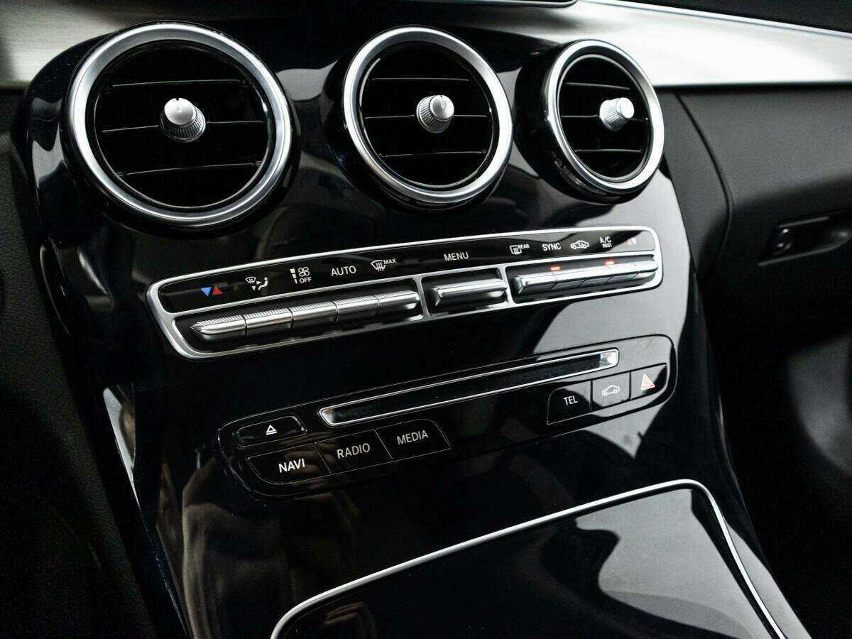 Купить Mercedes-Benz C-Класс 180, 2015, 38 017 км, фото №15