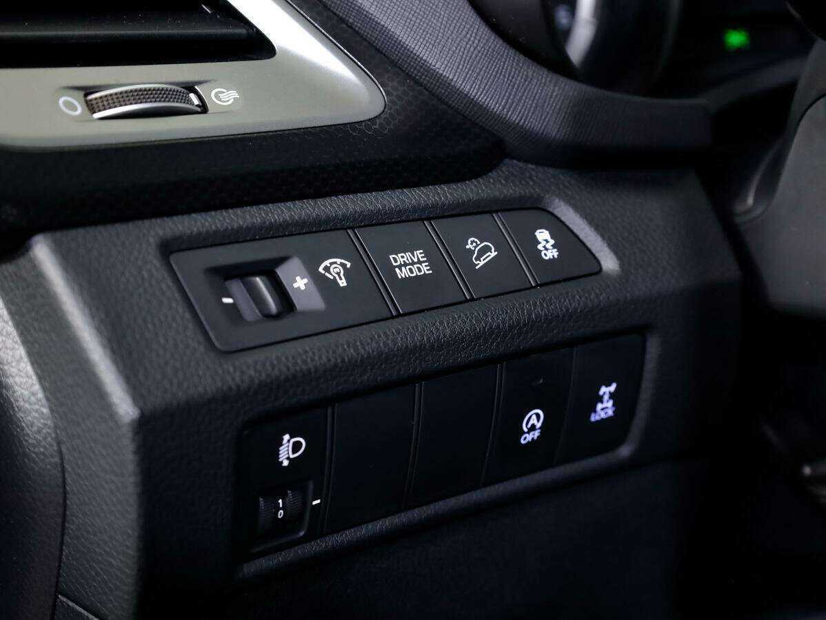 Купить Hyundai Santa Fe, 2017, 101 576 км, фото №19