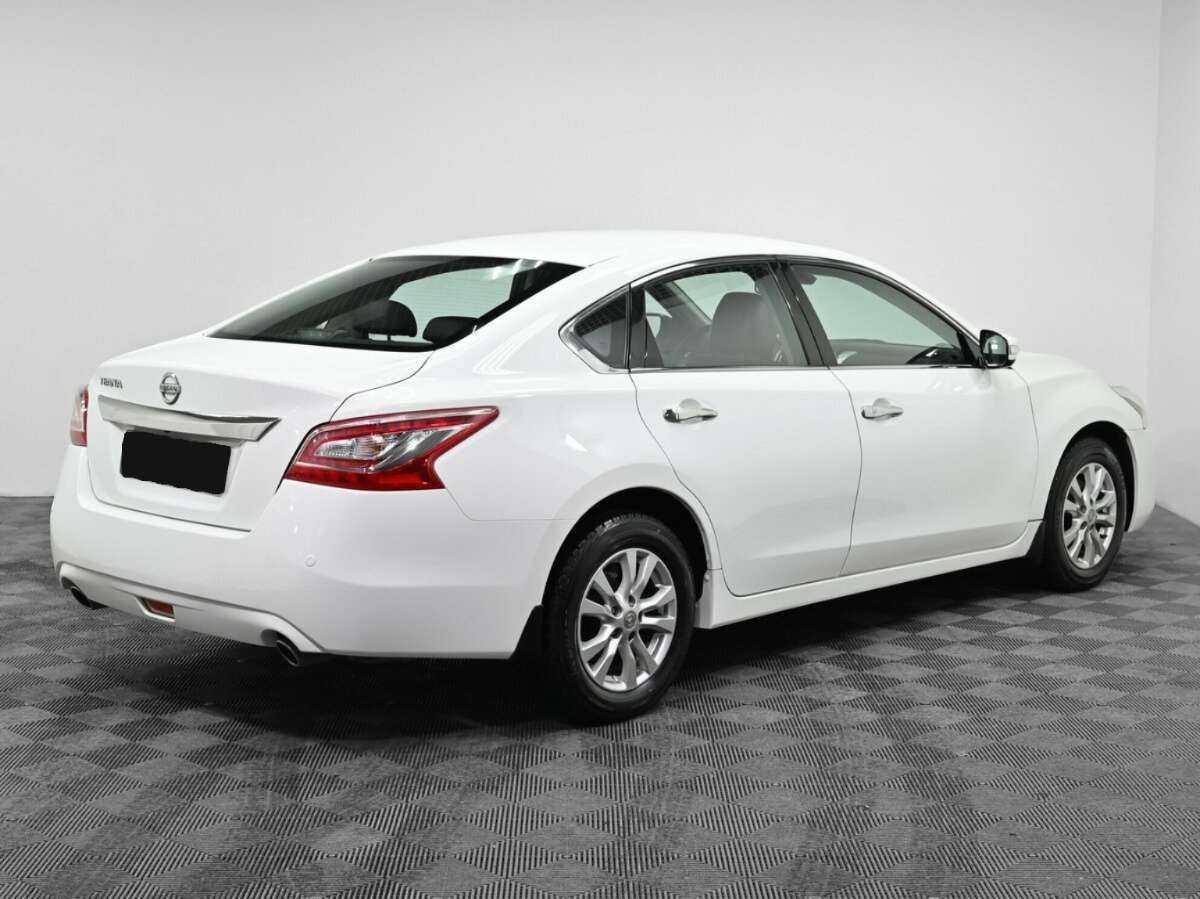 Nissan Teana