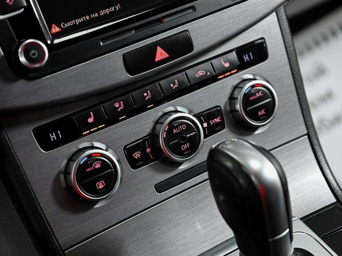 Купить Volkswagen Passat, 2014, 120 000 км, фото №12