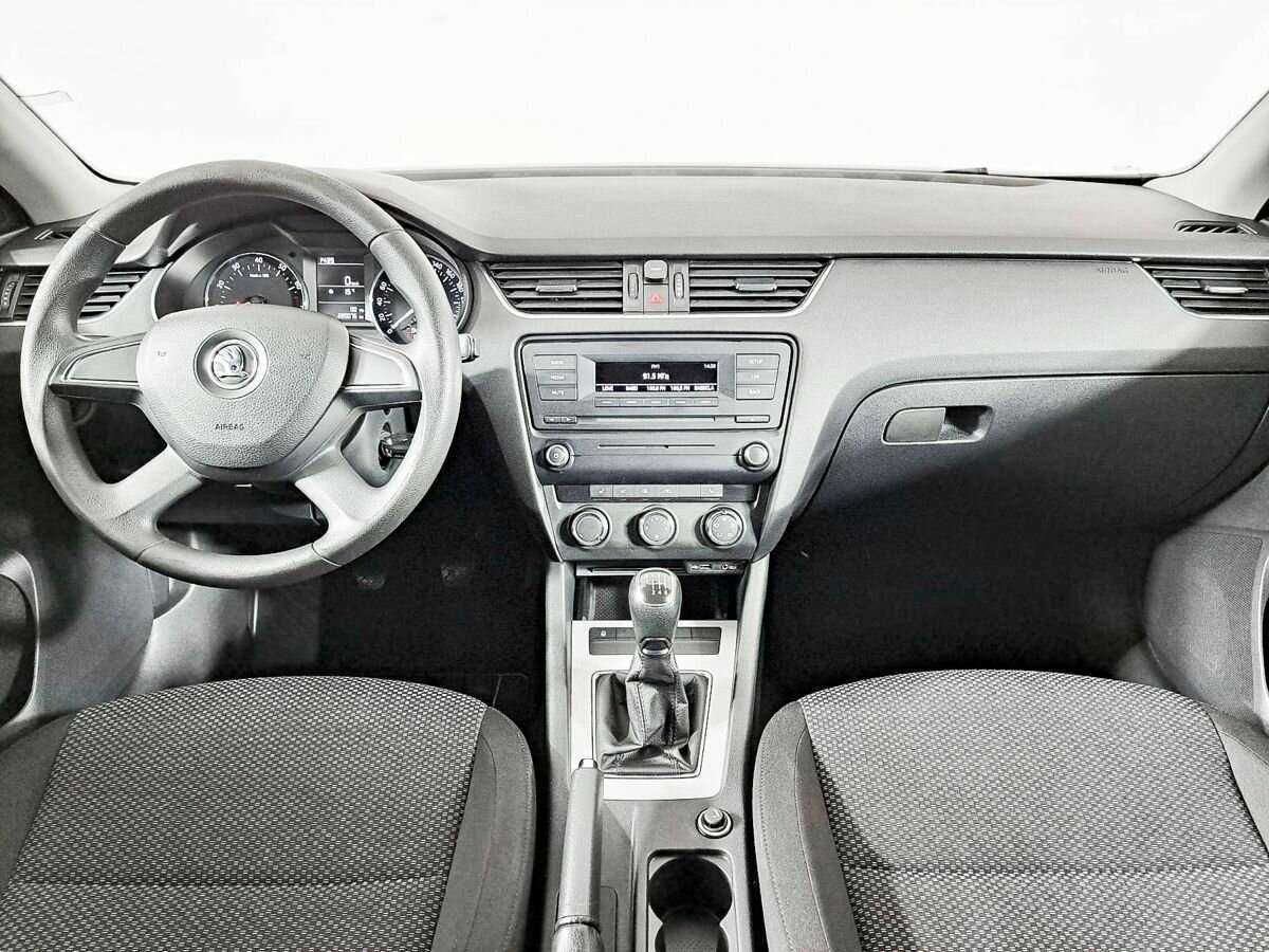 Купить Skoda Octavia, 2014, 220 000 км, фото №11