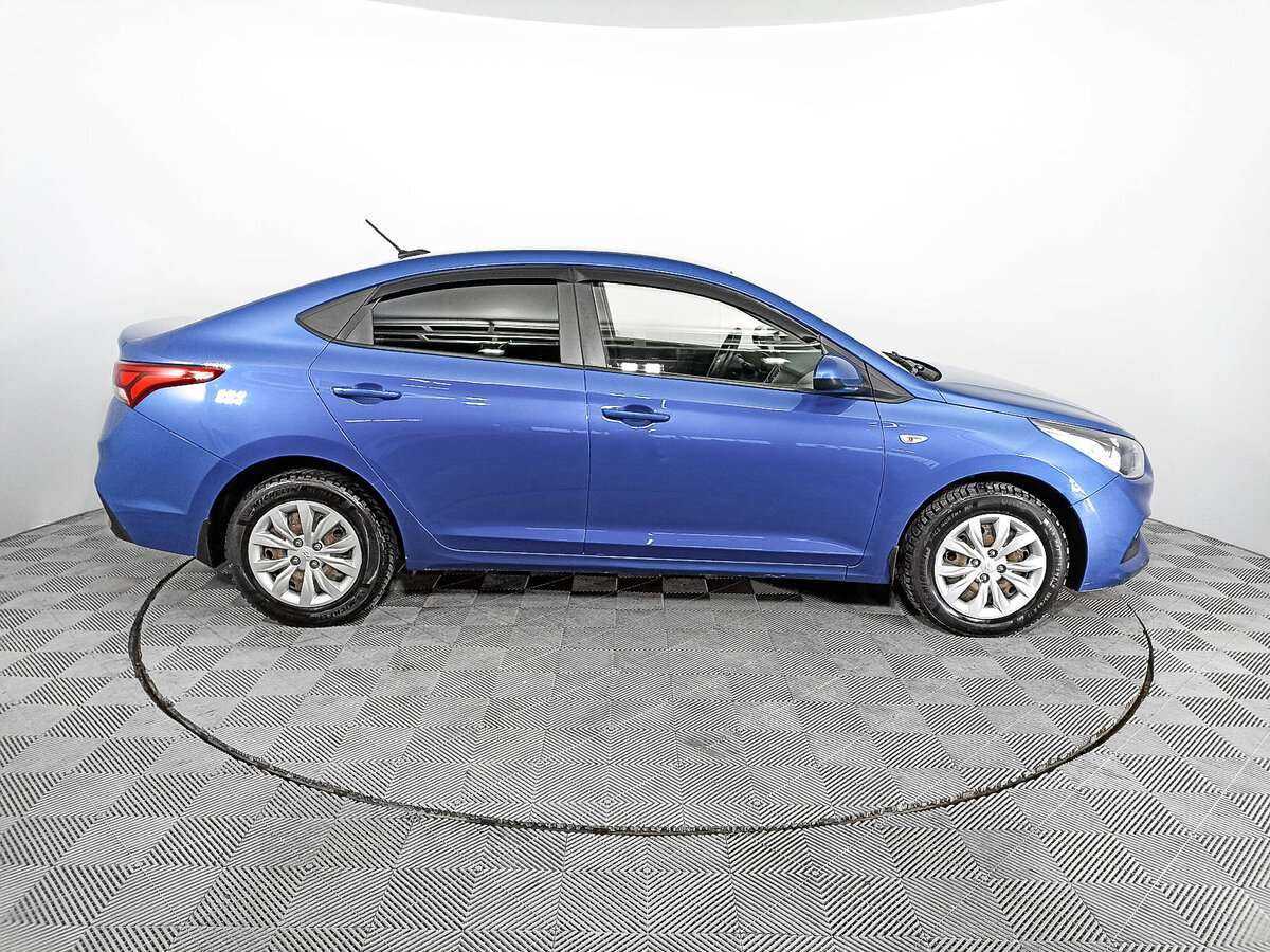 Купить Hyundai Solaris, 2018, 50 481 км, фото №4